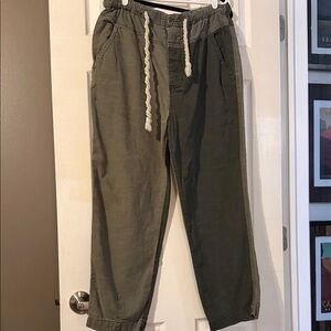 Free People  Green linen  Textured Pants